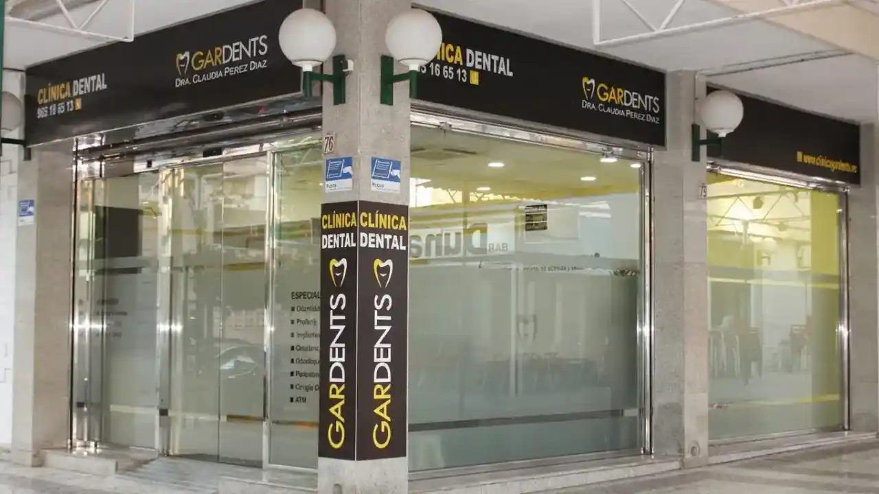 Стоматологическая клиника Gardents в Плайя-де-Сан-Хуан Аликанте с видом на Средиземное море